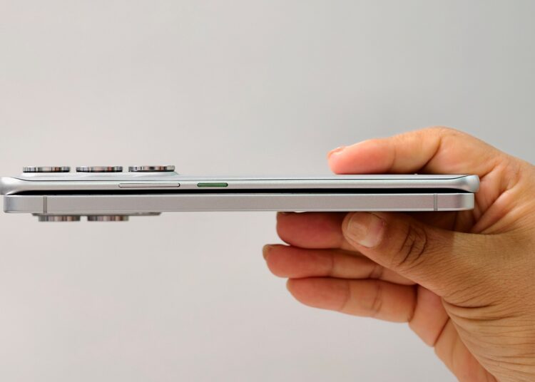 Infinix HOT 60 Pro+ photo leak